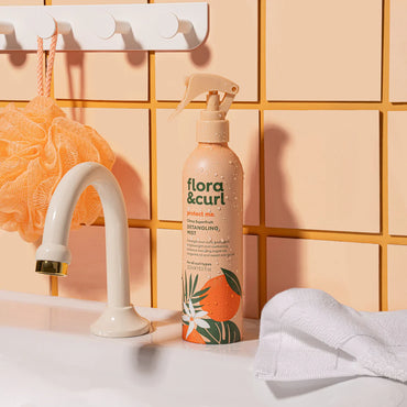 FLORA & CURL protect me Citrus Superfruit Detangling Mist 250ml